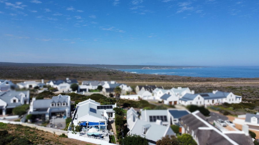 4 Bedroom Property for Sale in Grotto Bay Western Cape